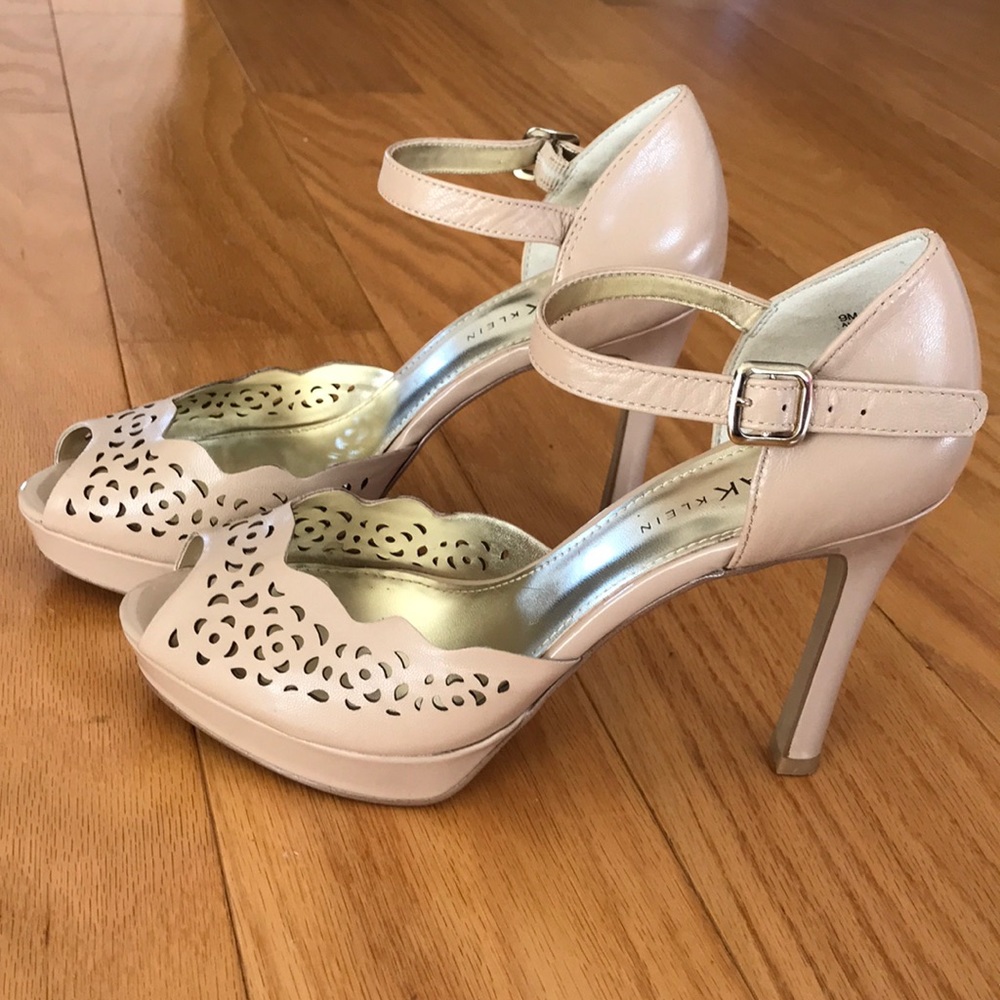 Anne Klein nude heels